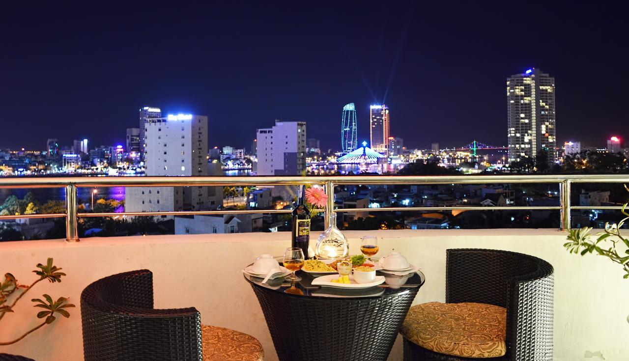 D&C Hotel Da Nang Exterior photo