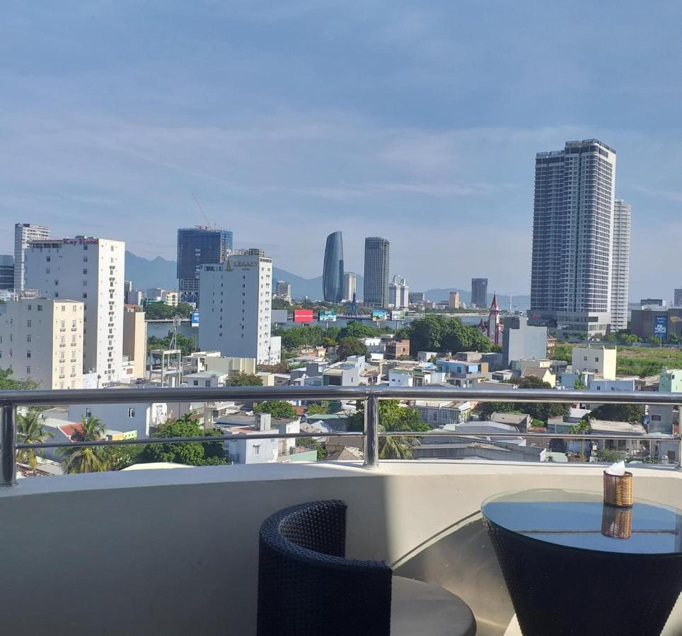 D&C Hotel Da Nang Exterior photo